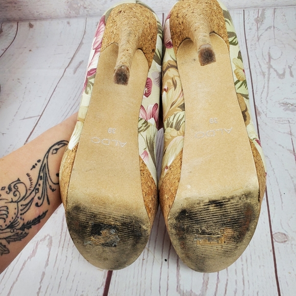 Aldo Floral Pumps 39 Hibiscus - Picture 4 of 4